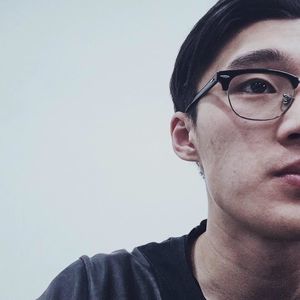 Meet your Posher, Dennis